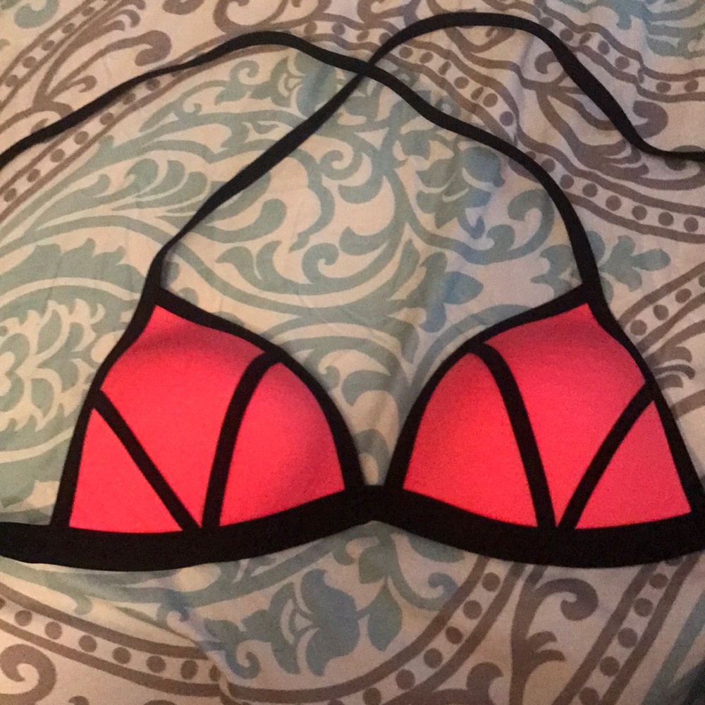 PINK swimsuit top size large